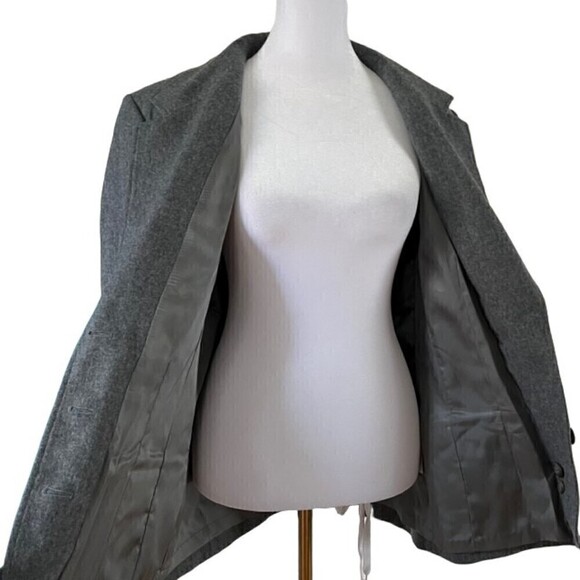 Pendleton 100% Virgin Wool Gray 2 Button Blazer Size 8 - Picture 2 of 7
